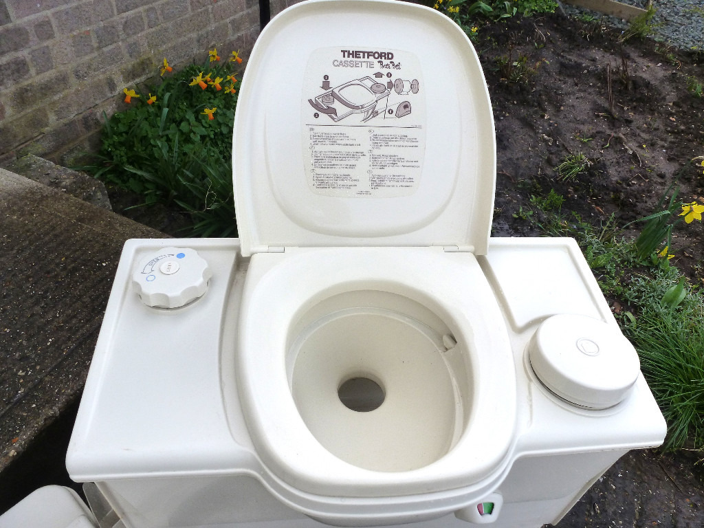 Thetford Cassette Toilet