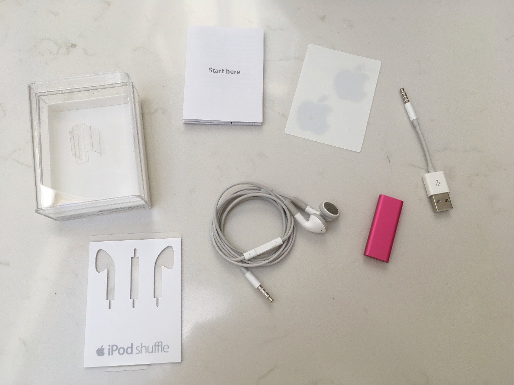 Apple iPod Shuffle 3rd Generation (Late 2009) Pink (4GB) A1271 MUSIC PLAYER