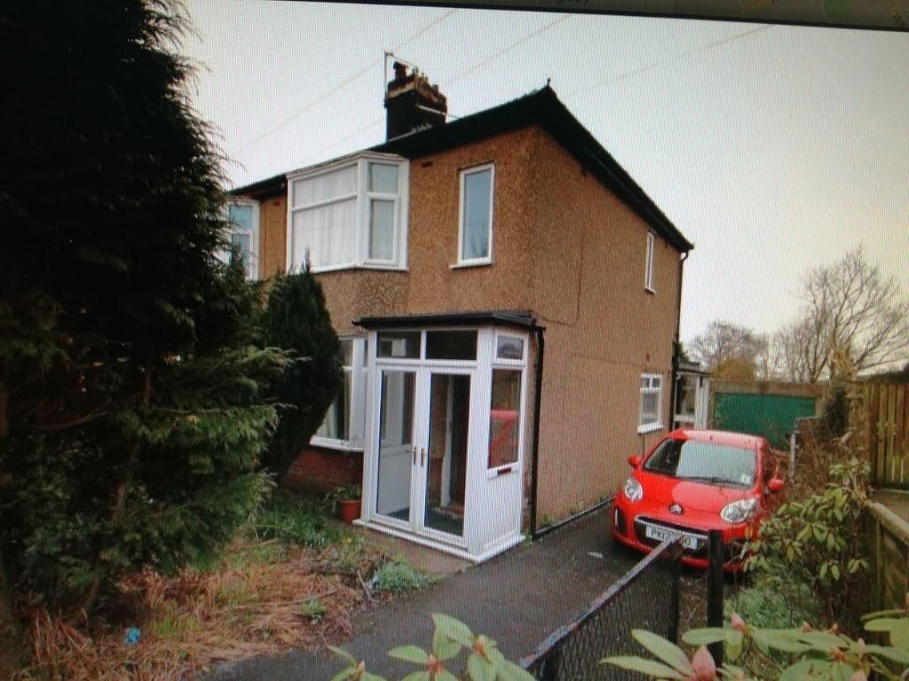 A semi detached Two bedroom property in a popular residential location