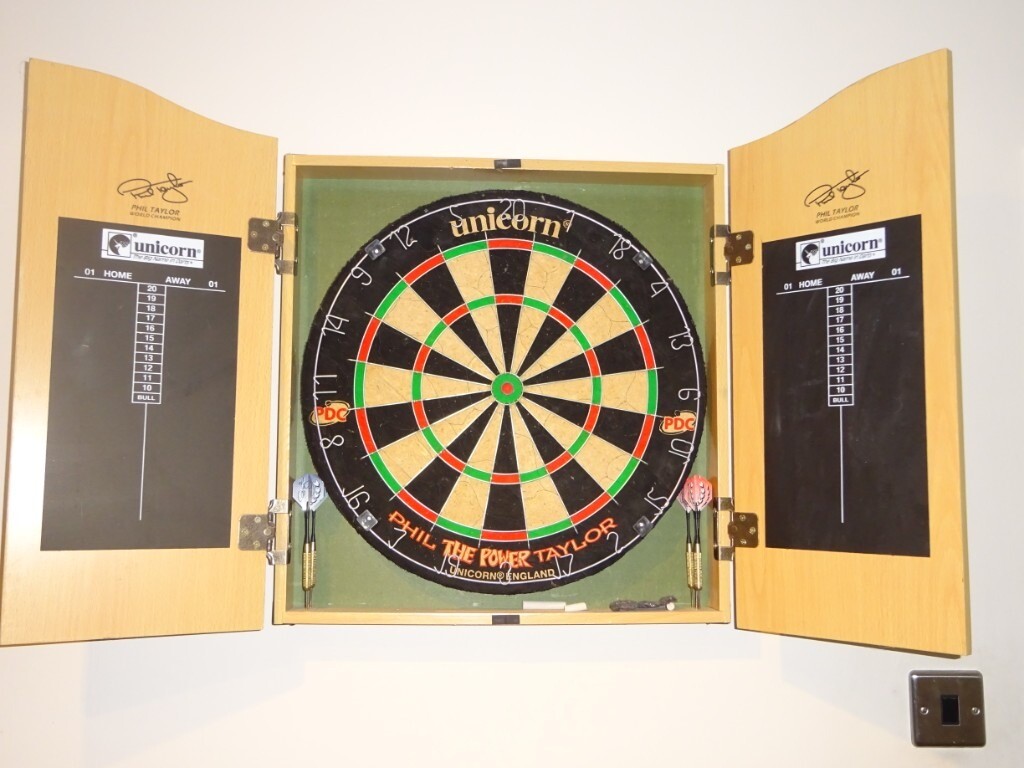 Unicorn Original Dartboard, and Darts in North Baddesley, Hampshire Gumtree
