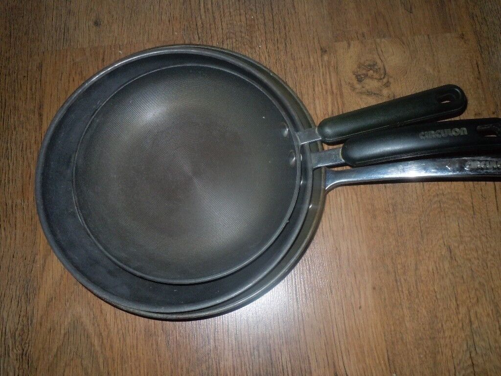 3 CIRCULON PANS AND 2 KITCHEN CRAFT POTS In Bromley London