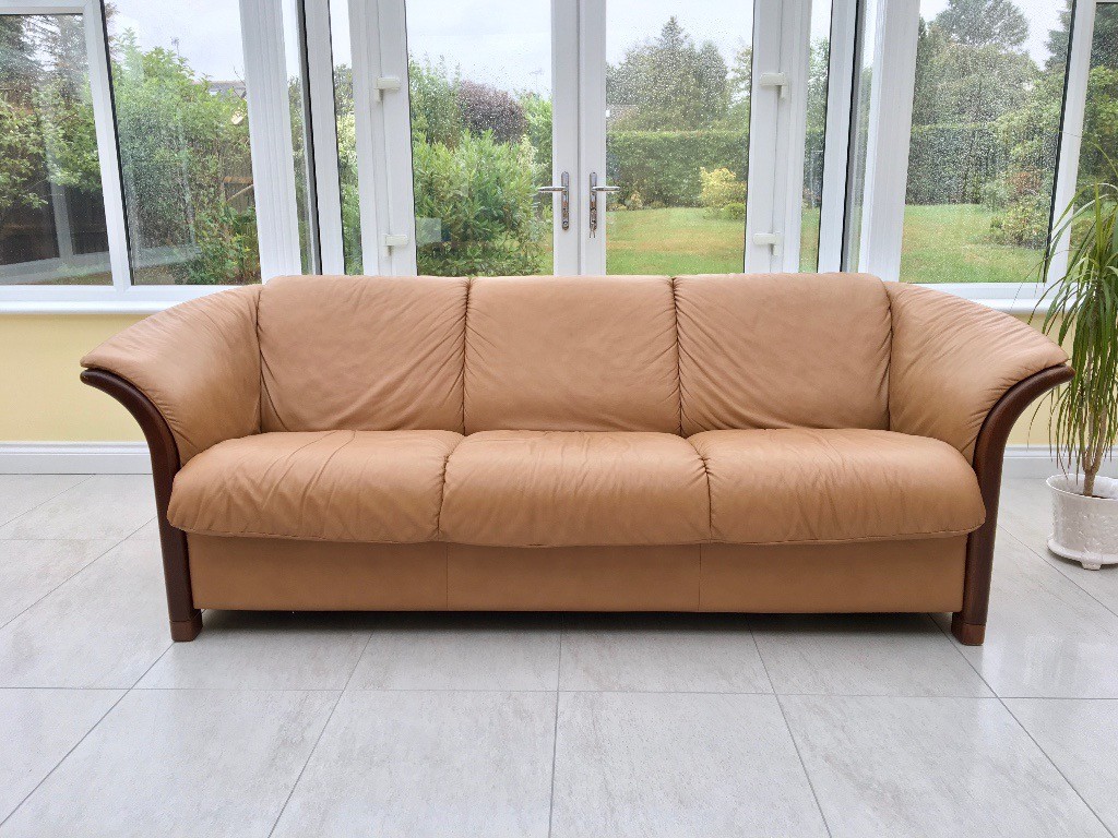 Ekornes Stressless leather sofa suite, 2 and 3 seater in Macclesfield