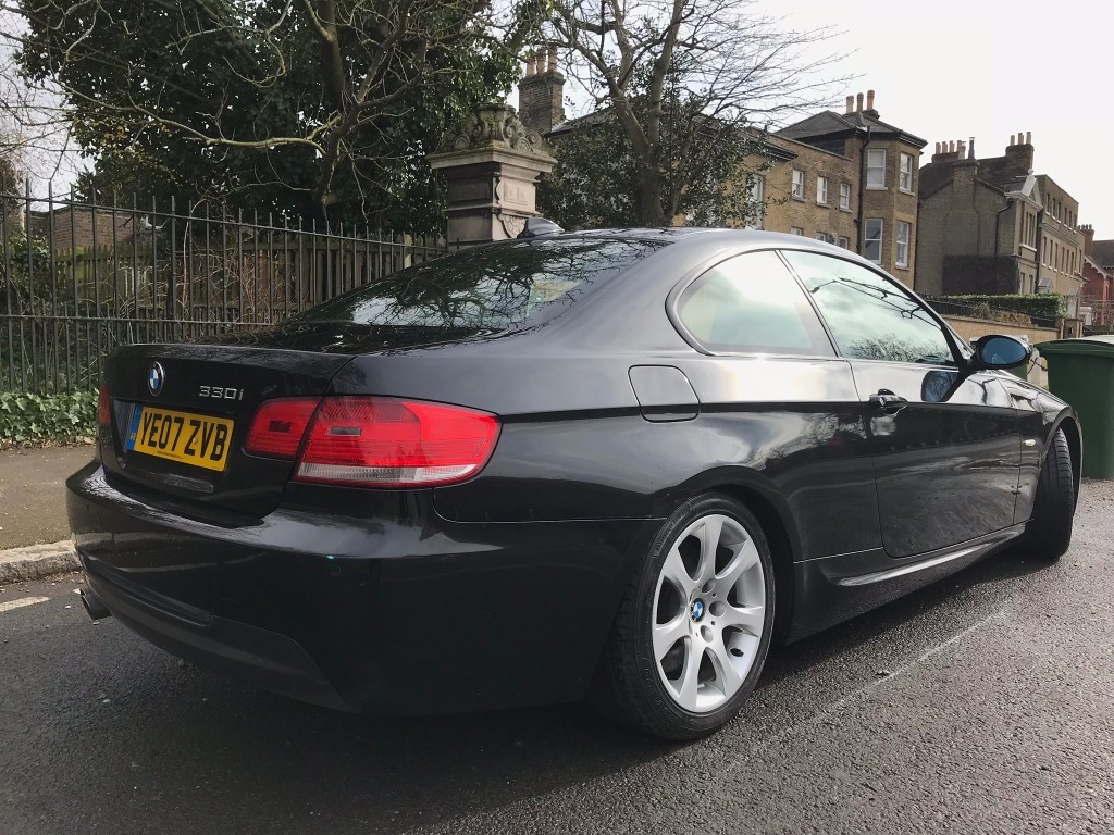 Bmw 330i 2007