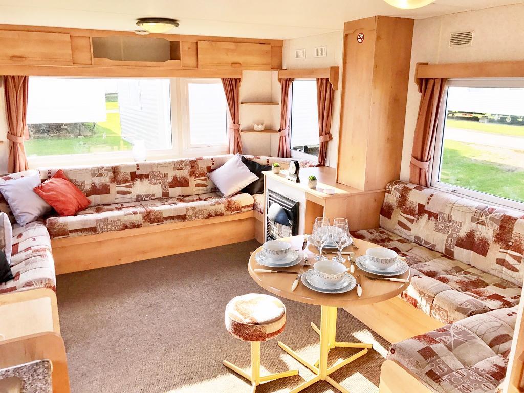 IMMACULATE Static Caravan FOR SALE,N.Norfolk nr Wells & Hunstanton