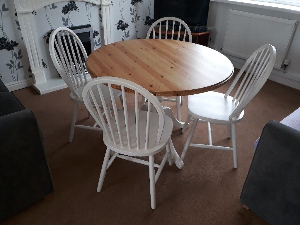 Solid pine round farmhouse/country style dining table and ...