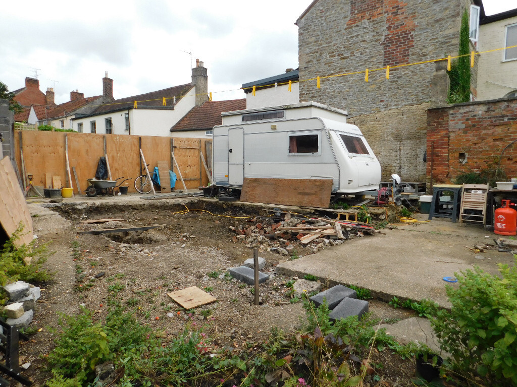 popup roof 2/3 berth caravan in Wincanton, Somerset Gumtree