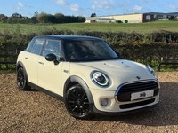 2019 MINI Hatch 1.5 Cooper Classic Hatchback 5dr Petrol Manual Euro 6 (s/s) (136