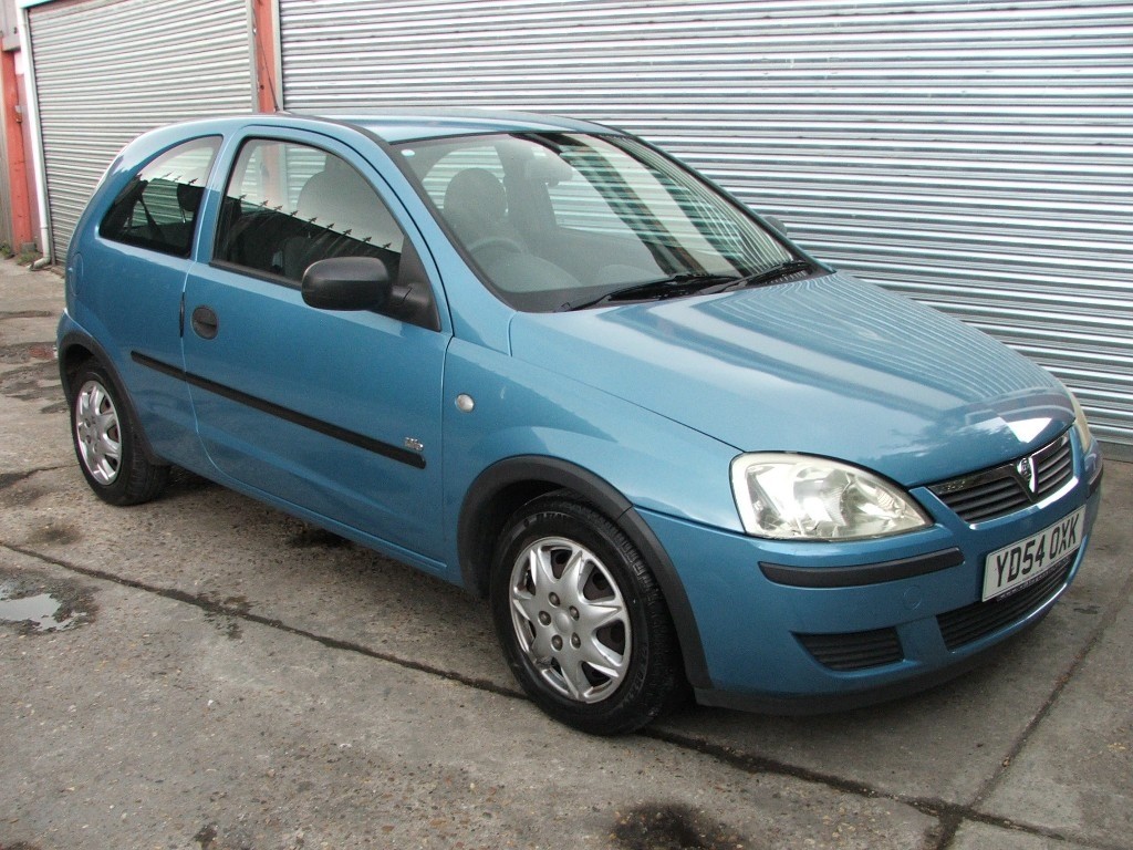 VAUXHALL CORSA LIFE 1.2 LITRE 3 DOOR AUTOMATIC. LOW MILEAGE. VGC. in