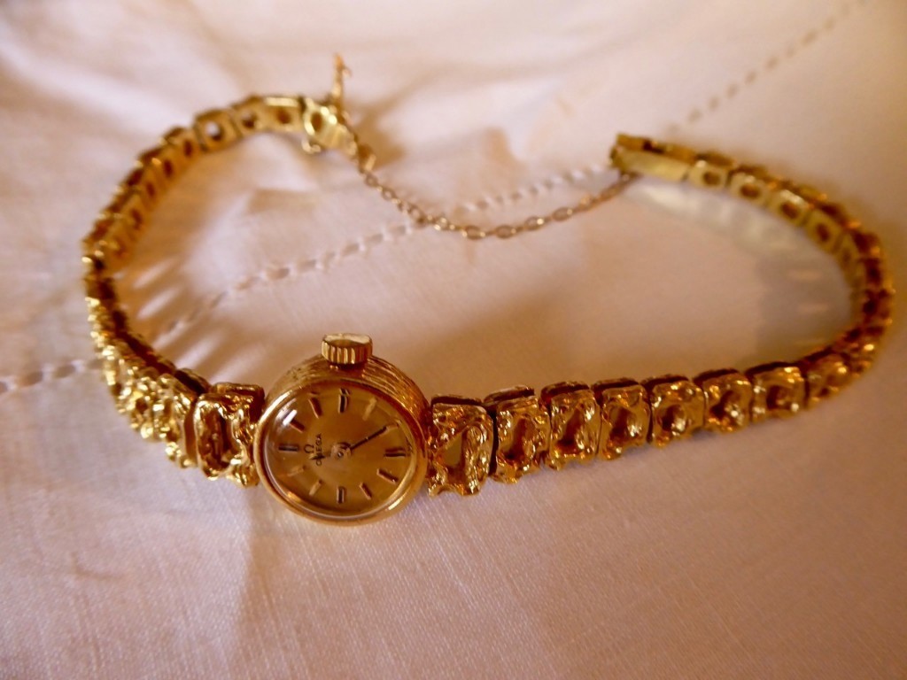 18ct GOLD LADIES OMEGA WATCH AND BRACELET in Poole, Dorset Gumtree