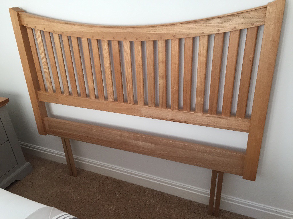 Wooden Double 4’6” Headboard AS NEW in Paignton, Devon Gumtree