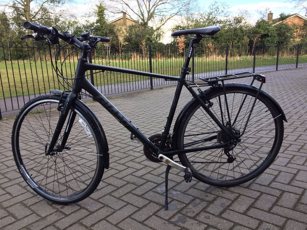 Bike for quick sale Giant Escape City 2 Hybrid Classic (2015) size L