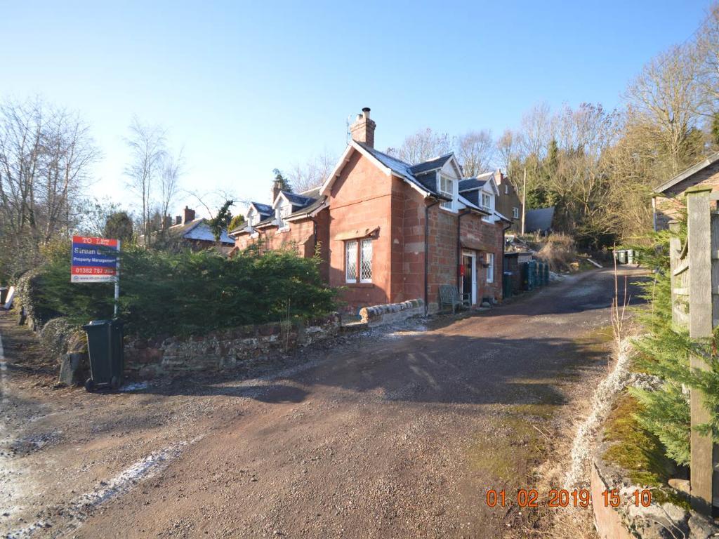 2 bedroom house in Ballindean, Inchture, Perthshire in Perth, Perth and Kinross Gumtree