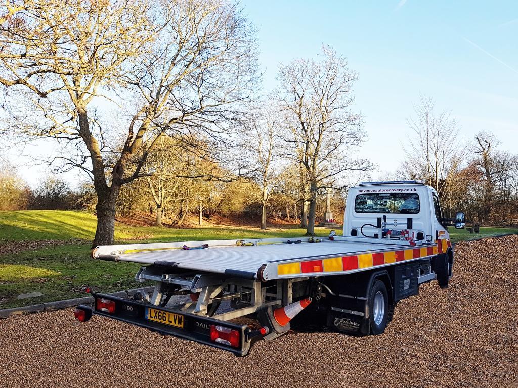 LONDON CAR RECOVERY BREAKDOWN TOWING TRUCK 24/7 SERVICE TRANSPORTER