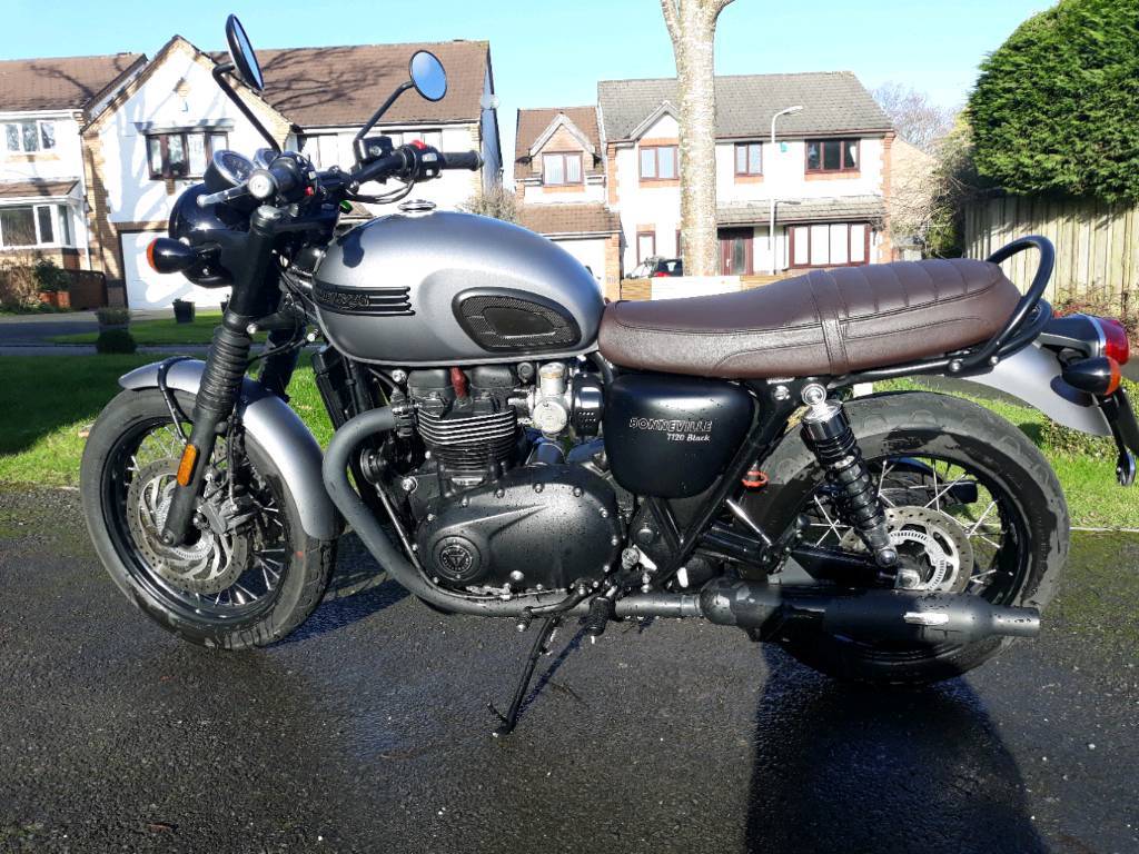 2018 triumph t120 black