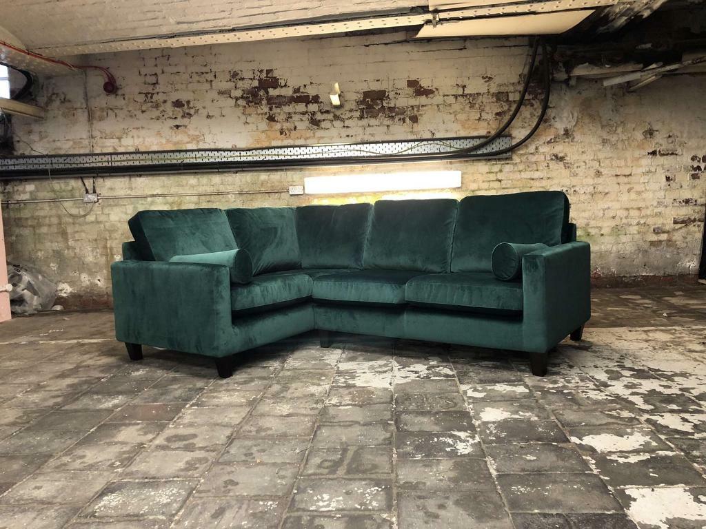 BRAND NEW Designer Bailey Forest Green Corner Sofa with Bolster
