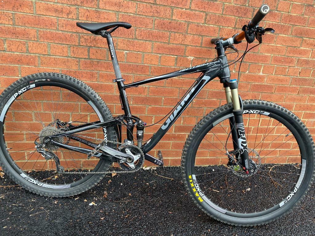 Giant full suspension mountain bike 2015 | in Darlington, County Durham