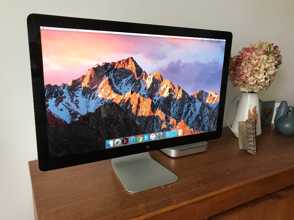 Apple A1316 Cinema Display 27 inch; Widescreen LED Monitor with built