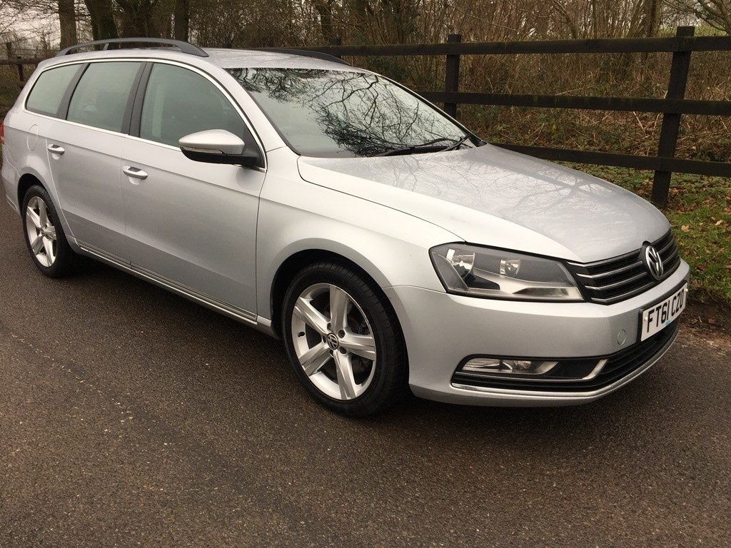 VOLKSWAGEN PASSAT 2.0 TDI BlueMotion Tech SE Estate 5dr Diesel Manual (120  g/km