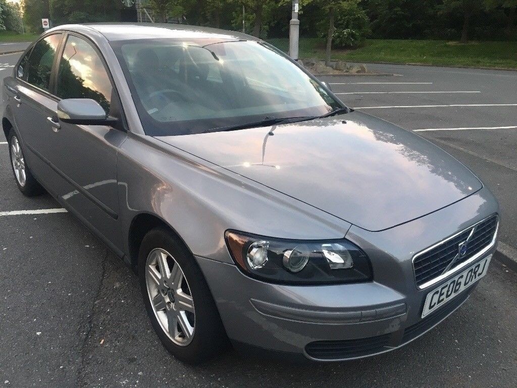 2006 VOLVO S40 1.6 S PETROL, MANUAL, SALOON, 2 OWNERS FROM NEW,
