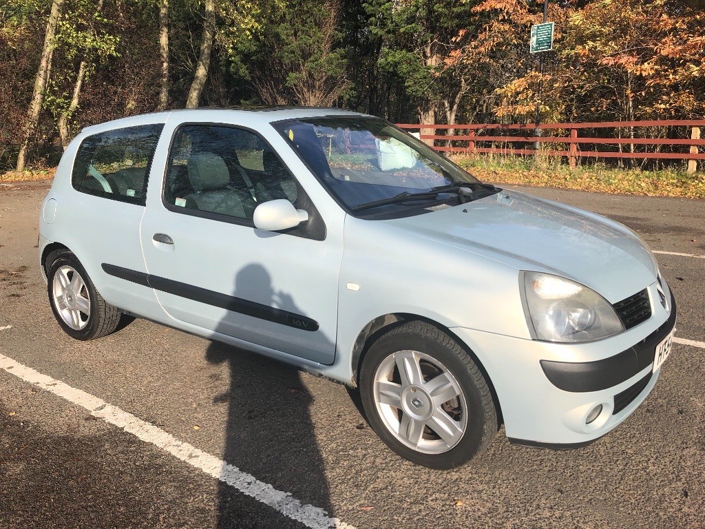 RENAULT CLIO DYNAMIQUE 16v, 54 reg, 1.2l petrol, 3 door, silver, 12m