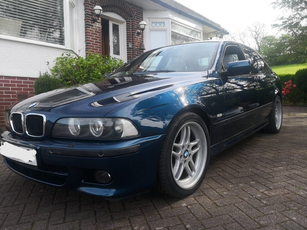 Bmw e39 blue