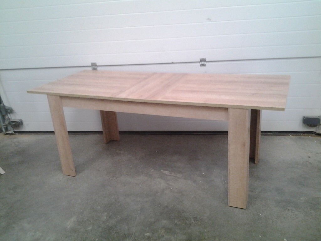 Ex display Large Extendable dining table (no chairs) Can deliver. in Norwich, Norfolk Gumtree