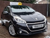 2018 Peugeot 208 1.2 PureTech 82 Signature 5dr [Start Stop] HATCHBACK PETROL Man