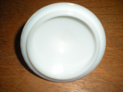 Apothecary jar Canister Spiral Diamond Cut Pattern Milk Glass Antique Victorian