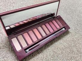 image for Urban Decay Naked Cherry Eyeshadow Palette