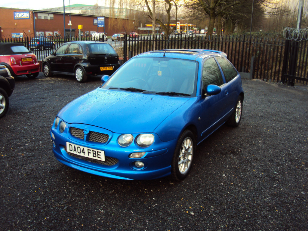 MG ZR 1.4 105 3DR HATCHBACK BLUE SUNROOF CD LEATHERS LOW MILEAGESERVICE