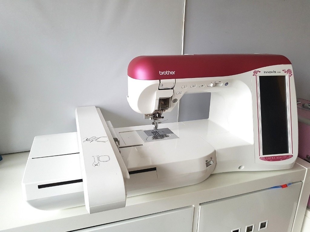 BROTHER INNOVIS NV5000 LAURA ASHLEY LTD EDT EMBROIDERY & SEWING MACHINE