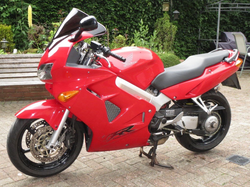 Honda VFR800, 1998, 3 owners, very original, very low mileage (13551