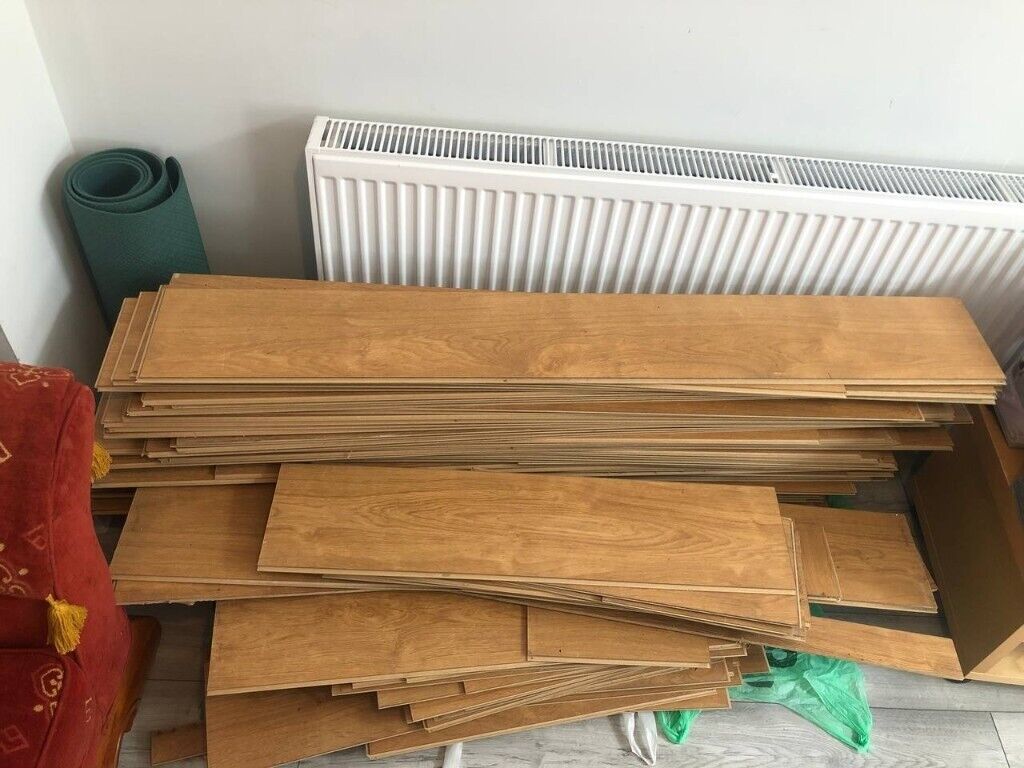 Laminate flooring (used) - 28m2 (covered a living room and dining room ...