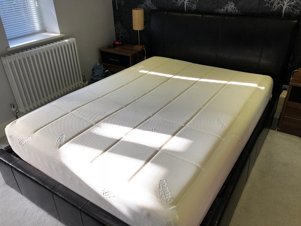 Tempur Original Deluxe 27 King Size Mattress in