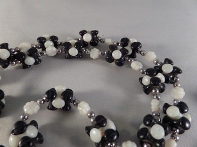 Vintage Black and White Plastic  Necklace M1