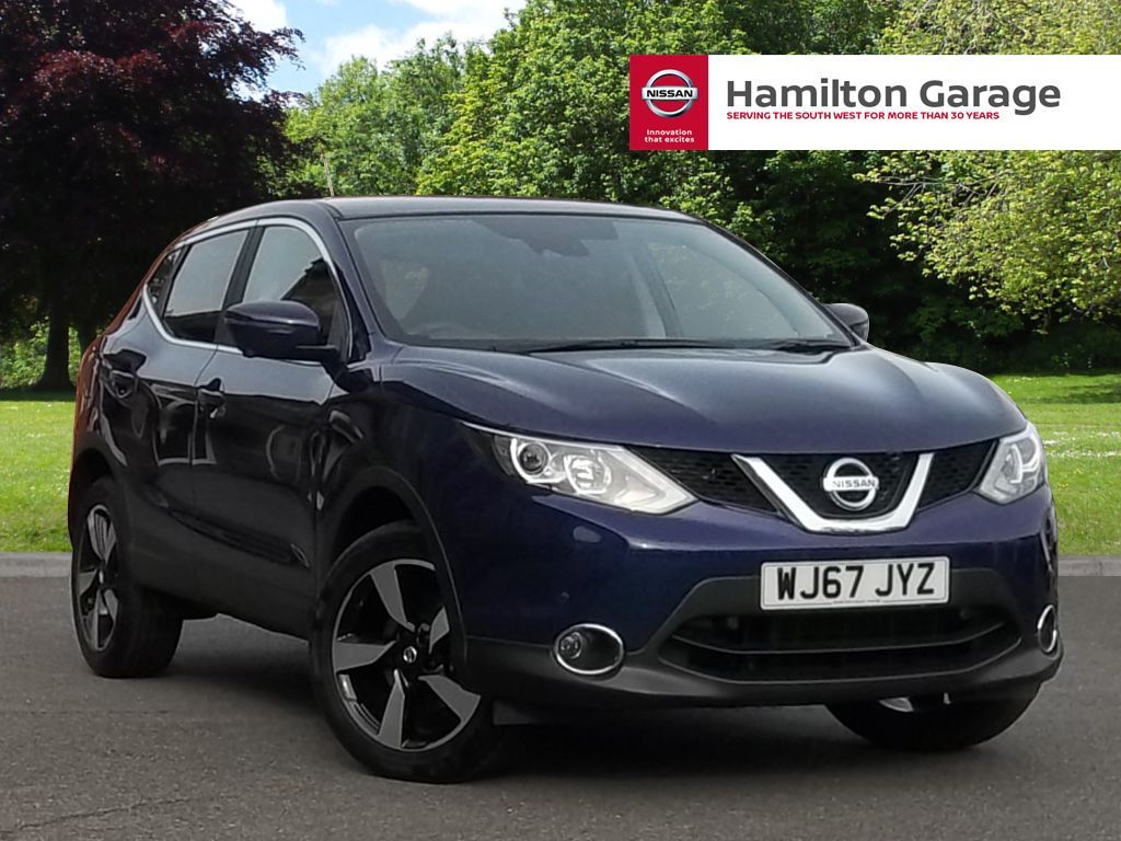 Nissan qashqai blue