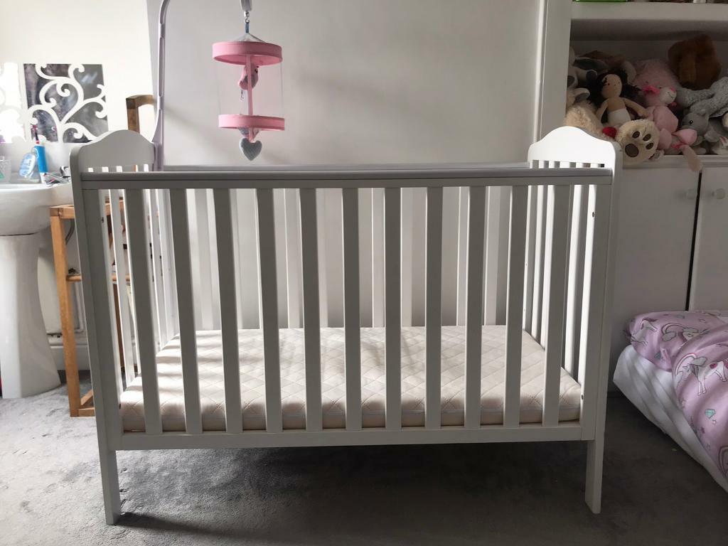 Mothercare Darlington Cot (white) and foam mattress in Worthing, West