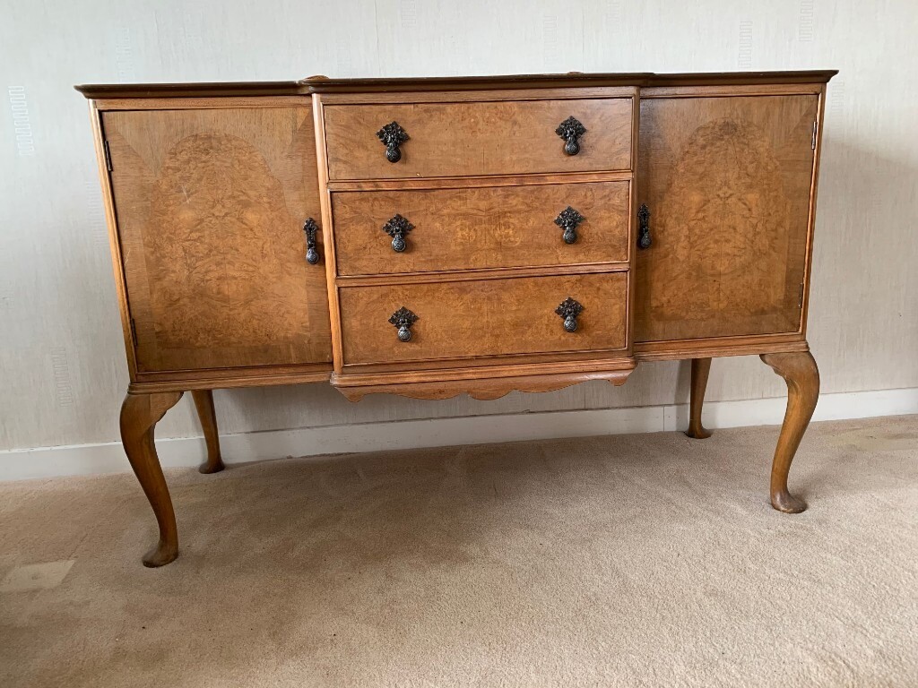 Beautiful Antique Queen Anne Walnut Sideboard c 1920 in Bearsden