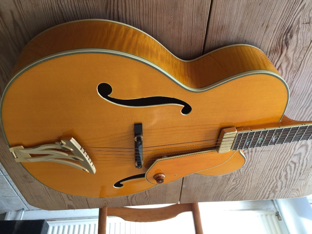 Washburn J10 Orleans Jazz Guitar Japanese Superb in Chelmsford, Essex