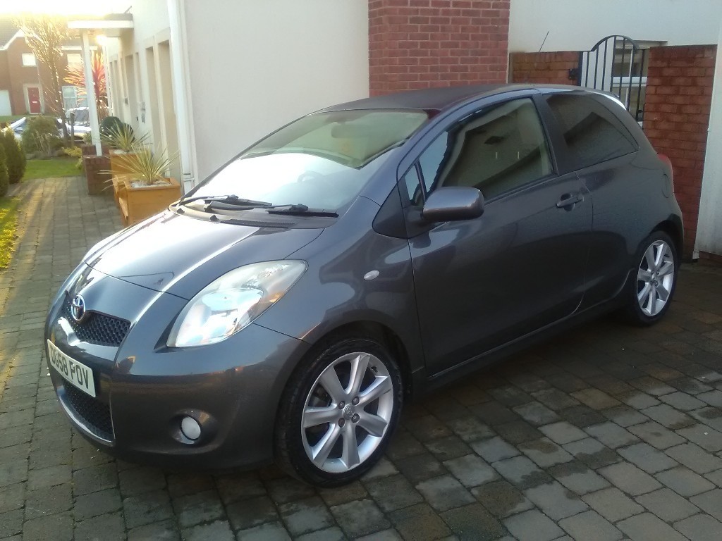 2008 TOYOTA YARIS 1.8 VVT-I SR, LOW MILES AT 31K, FULL MOT & FULL SERVICE HISTORY! STUNNING ...