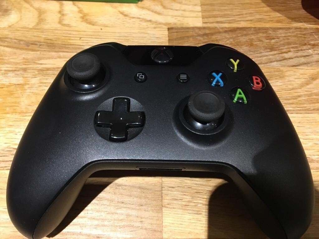 official original microsoft wireless xbox one controller in
