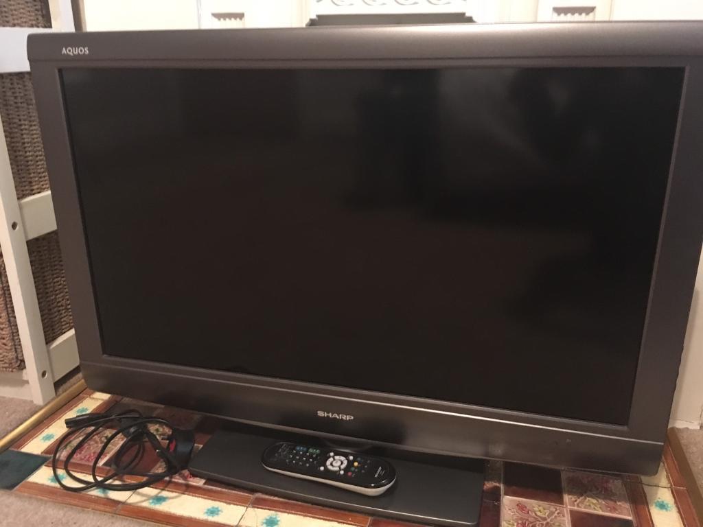 Sharp aquos 32 inch LCD HD colour TV model LC-32DH57E-GY | in Plymouth ...