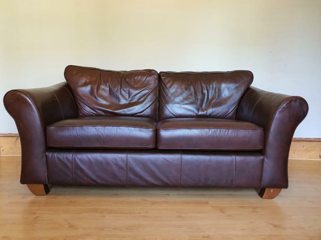 M&S Abbey Leather Sofas in Woodford, London Gumtree