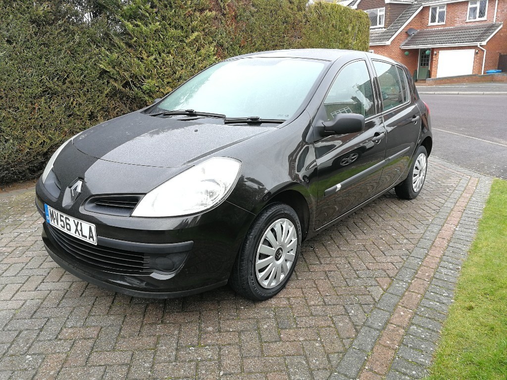 2006 Renault Clio 1.2 Expression (5 door). 53000 miles only. New MOT ...