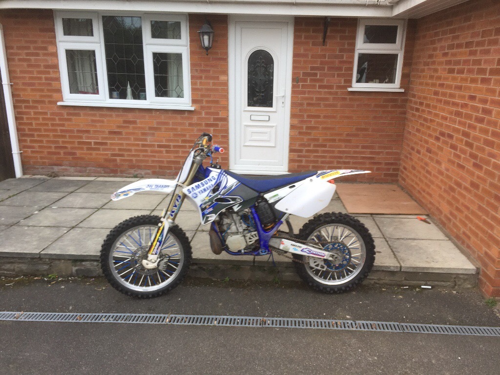 Yamaha Yz 250 2004 | in Neston, Cheshire | Gumtree
