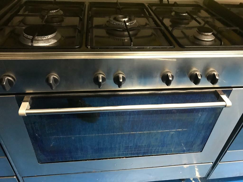Stainless steel delonghi 90cm gas cooker grill & ovens good condition