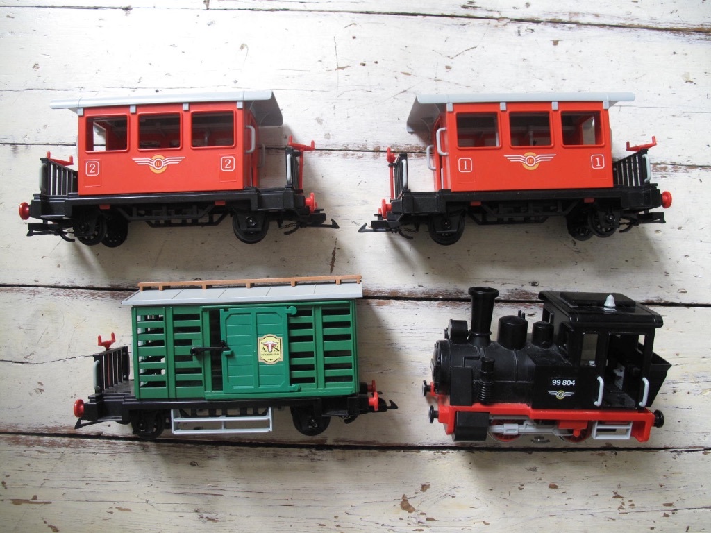 PLAYMOBIL ELECTRIC VINTAGE TRAIN SET in Camden, London Gumtree