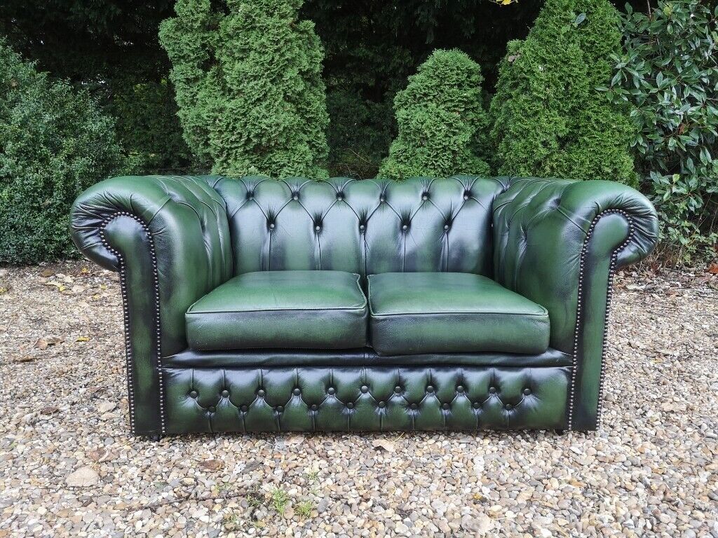 Green Leather 2 Seater Chesterfield Sofa in Norwich