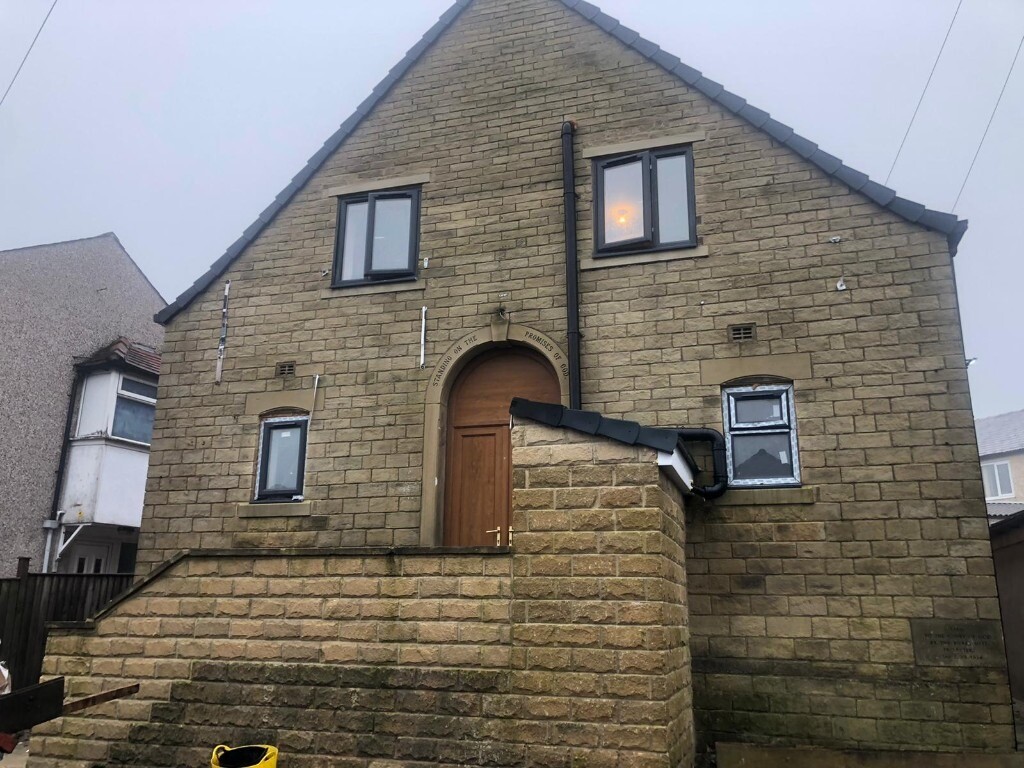 Preet House, Halifax in Castleford, West Yorkshire Gumtree