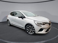 2022 72 RENAULT CLIO 1.6 E-TECH EVOLUTION HATCHBACK 5DR PETROL HYBRID AUTO EURO